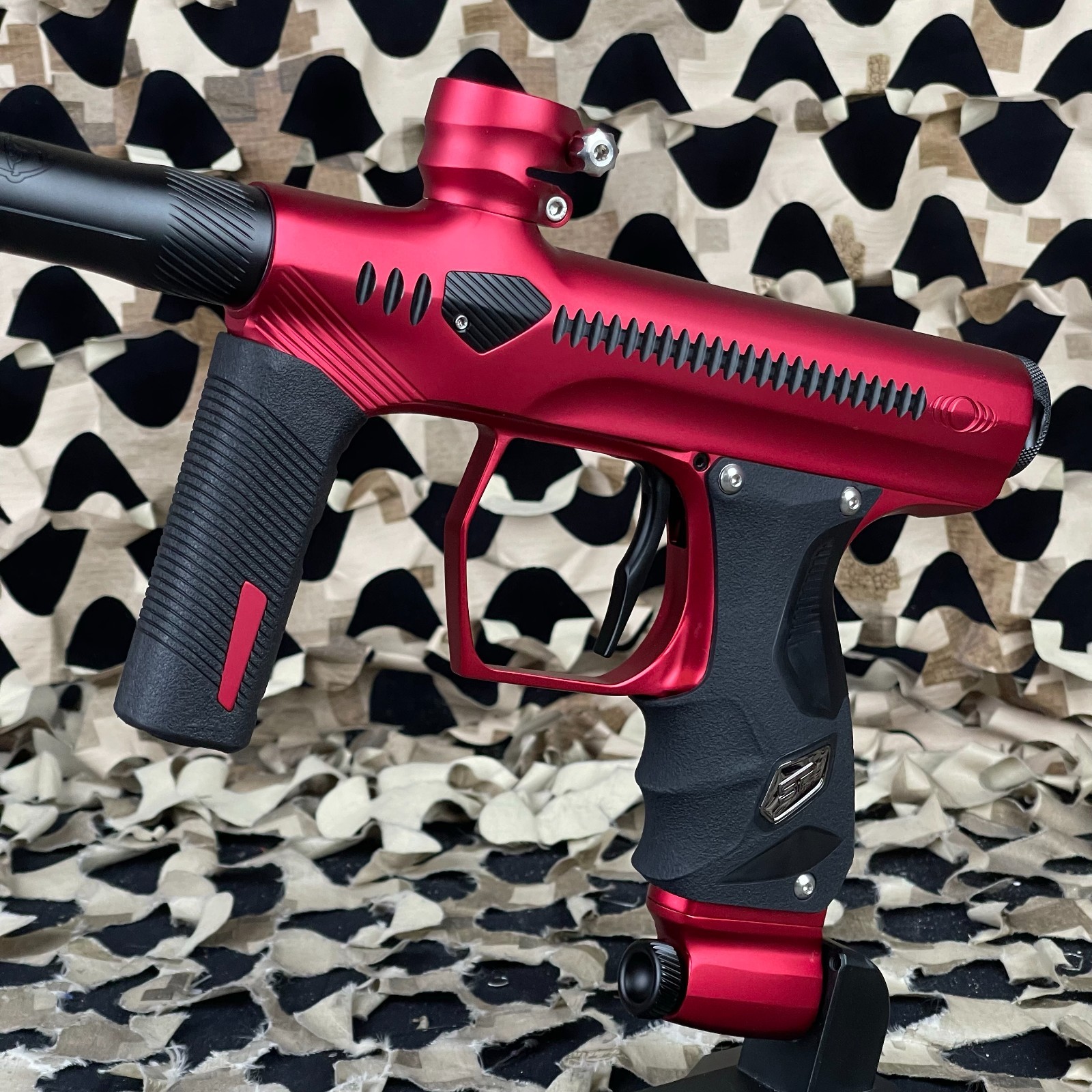 NEW Method DLX Shocker Era Paintball Gun - Red/Black