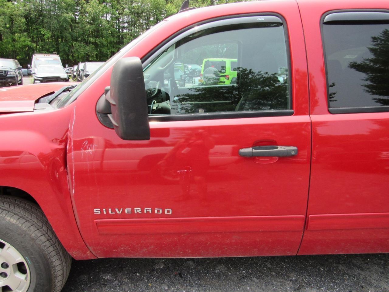 SILVRDO15 2012 Glove Box 1052686