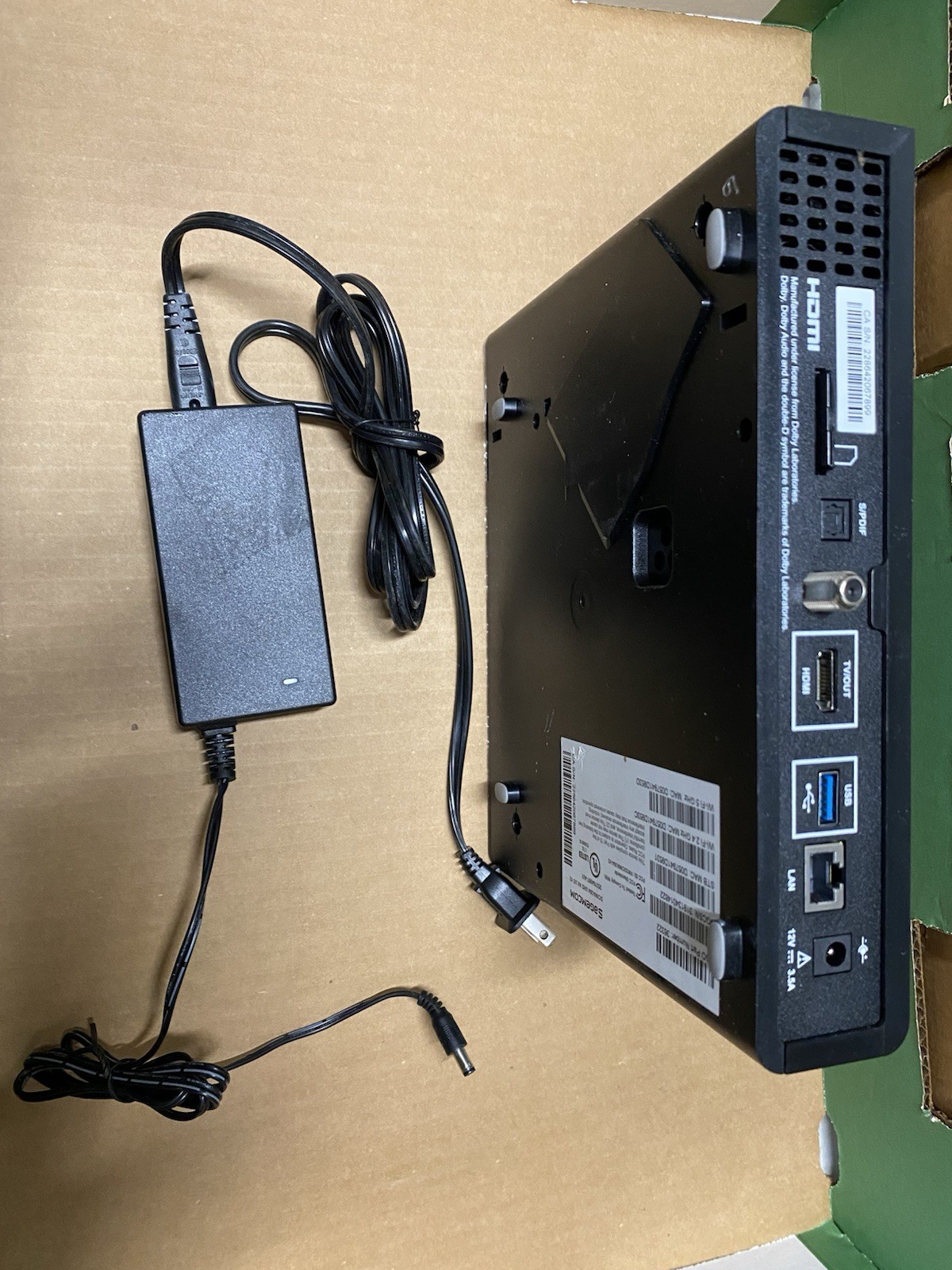 SAGEMCOM BROADBAND DCIWA384 V4  UHD Set-Top Box w/Power Supply And Card