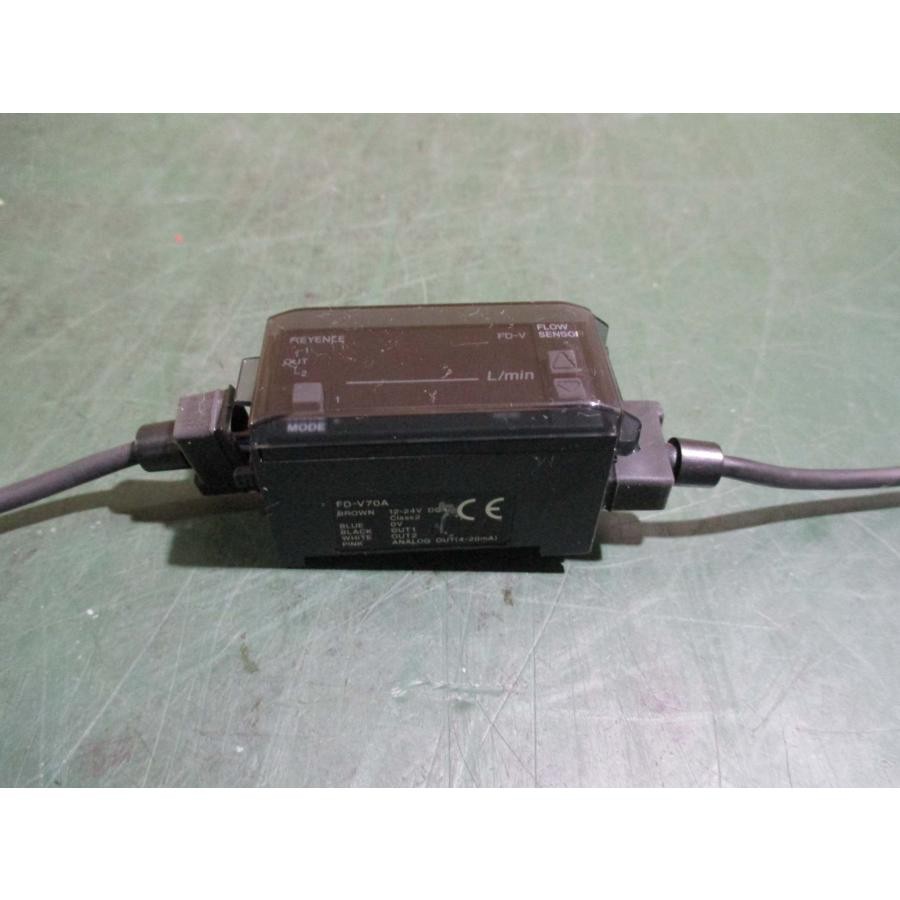 Keyence FD-V70A FD-P100 Digital Flow Sensor Amplifier Unit Japan High Precision