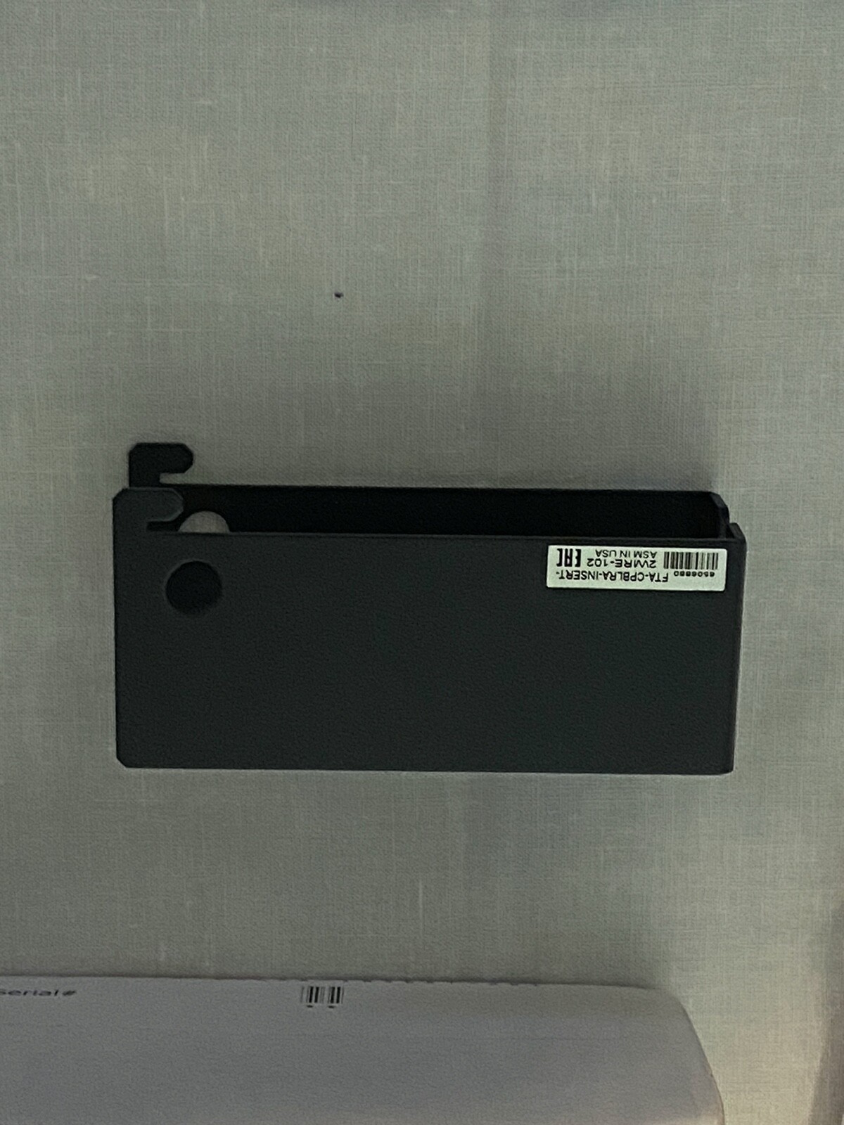 Crestron FTA-CBLRA-INSERT-2WIRE-102 Cable Retractor Spacer Insert FlipTop 600