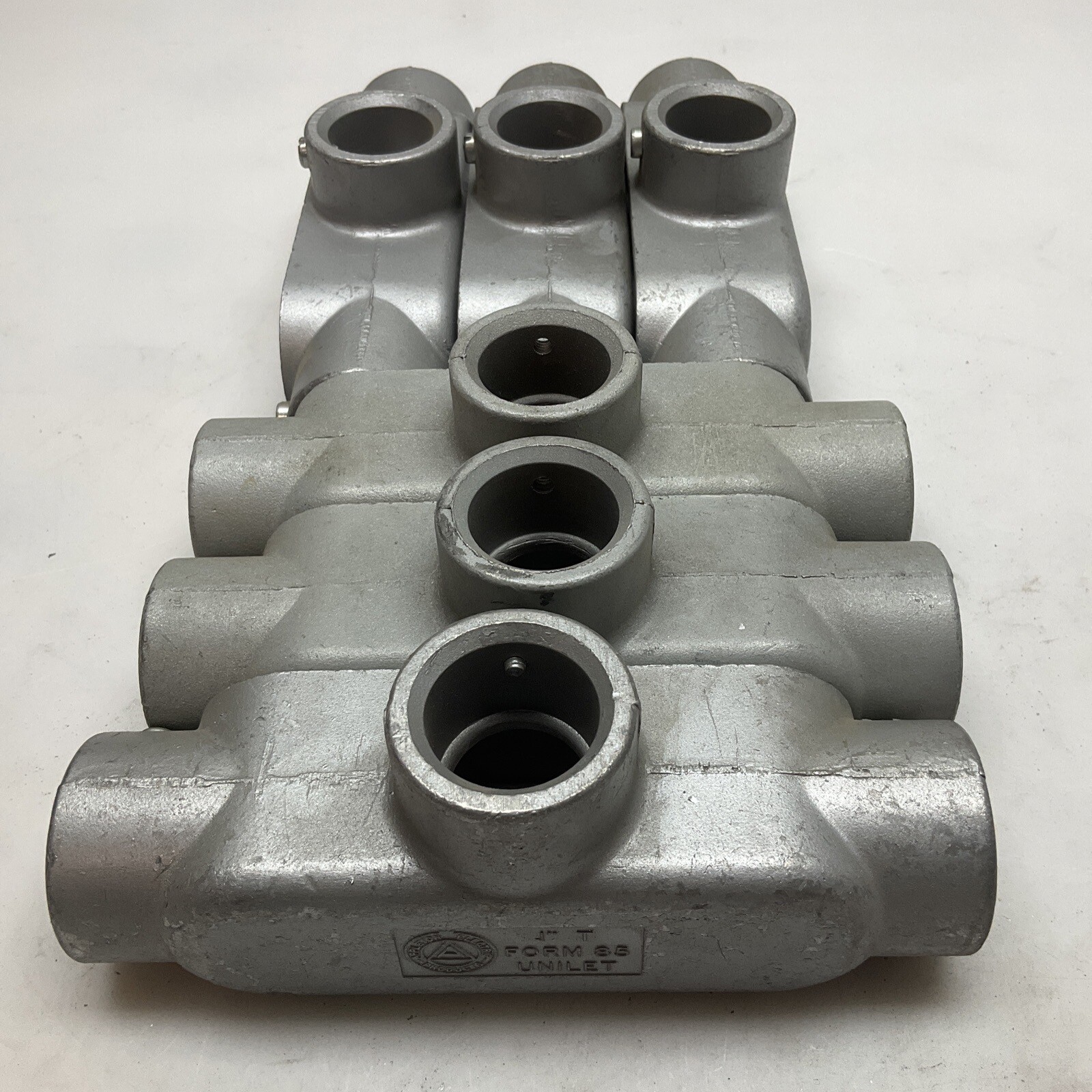 6 Pack Appleton Electric T100-A T Form 85 Unilet 1" Aluminum Non Threaded
