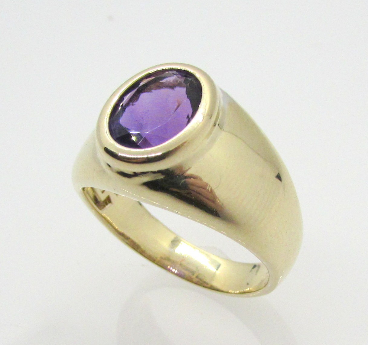 14K YELLOW GOLD OVAL AMETHYST SOLITAIRE MEN'S RING SIZE 11 ~ 9.1 G