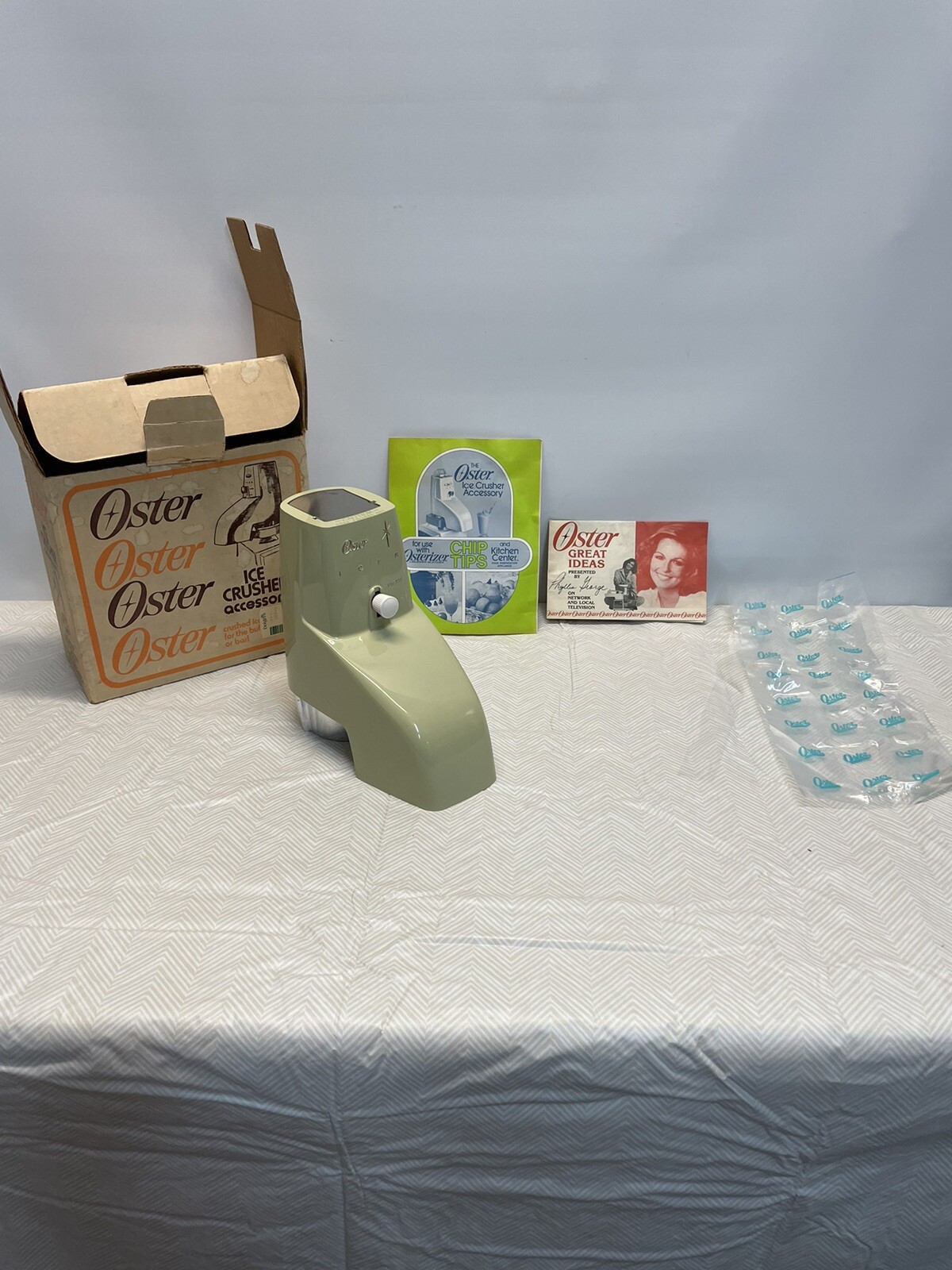 Vintage Oster Ice Crusher Accessory Model 435 With Orig Box. Paperwork, Ice Bag