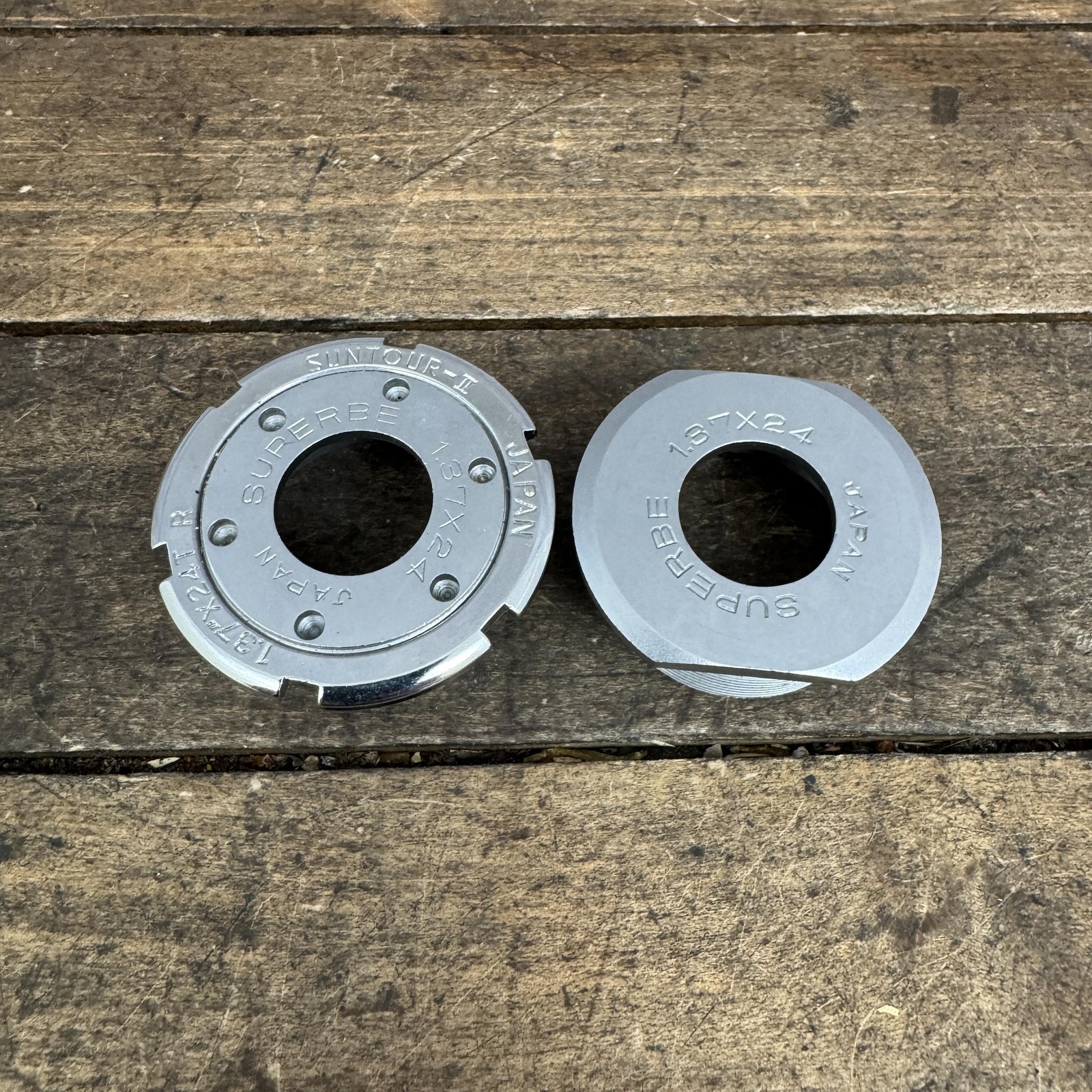 Vintage Suntour Superbe Bottom Bracket Cups NOS 1.37x24 BSA English Square Taper