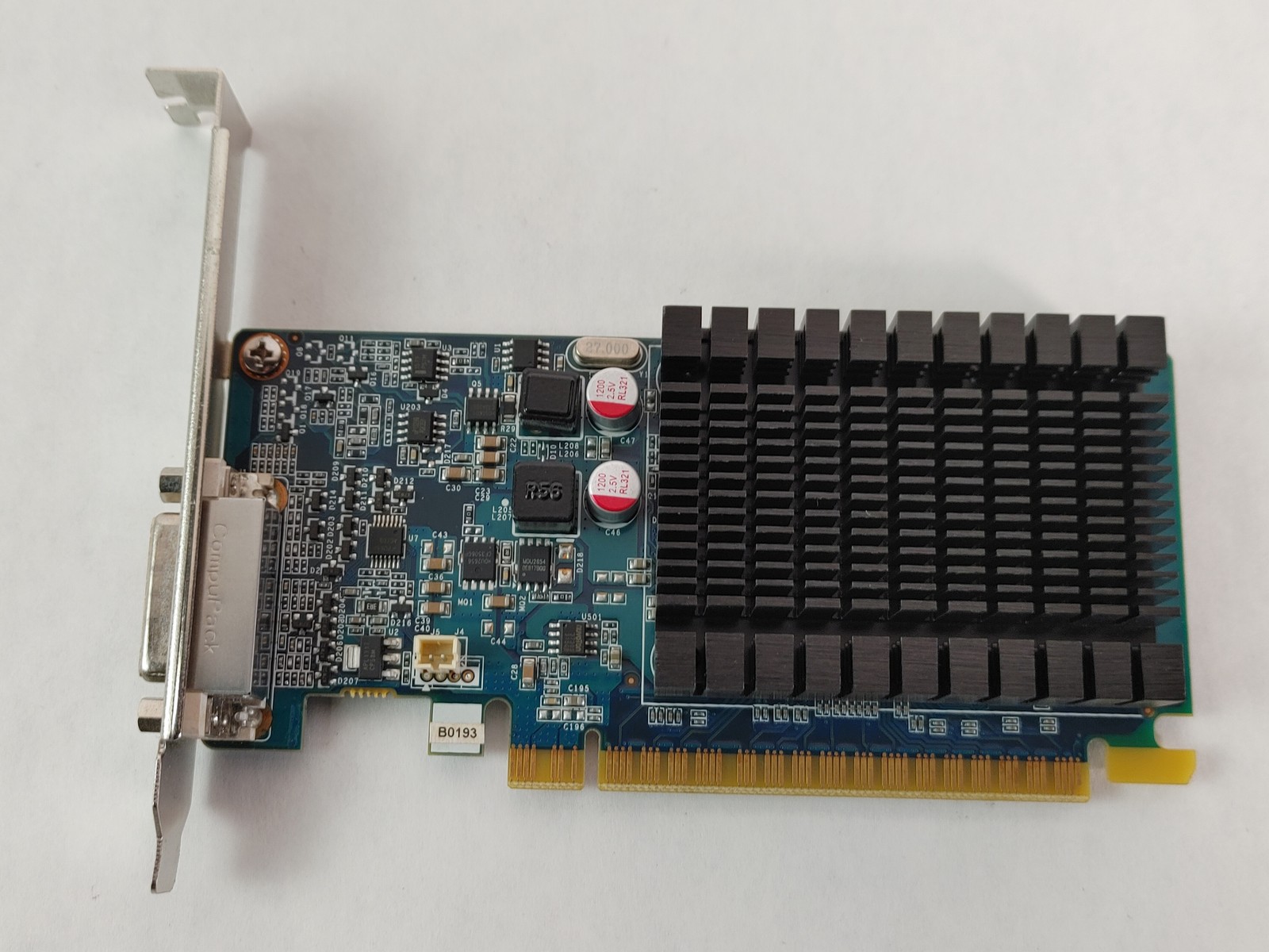 Lot of 2 PNY Nvidia GeForce 8400 GS 1 GB DDR3 PCI Express x16 Video Card