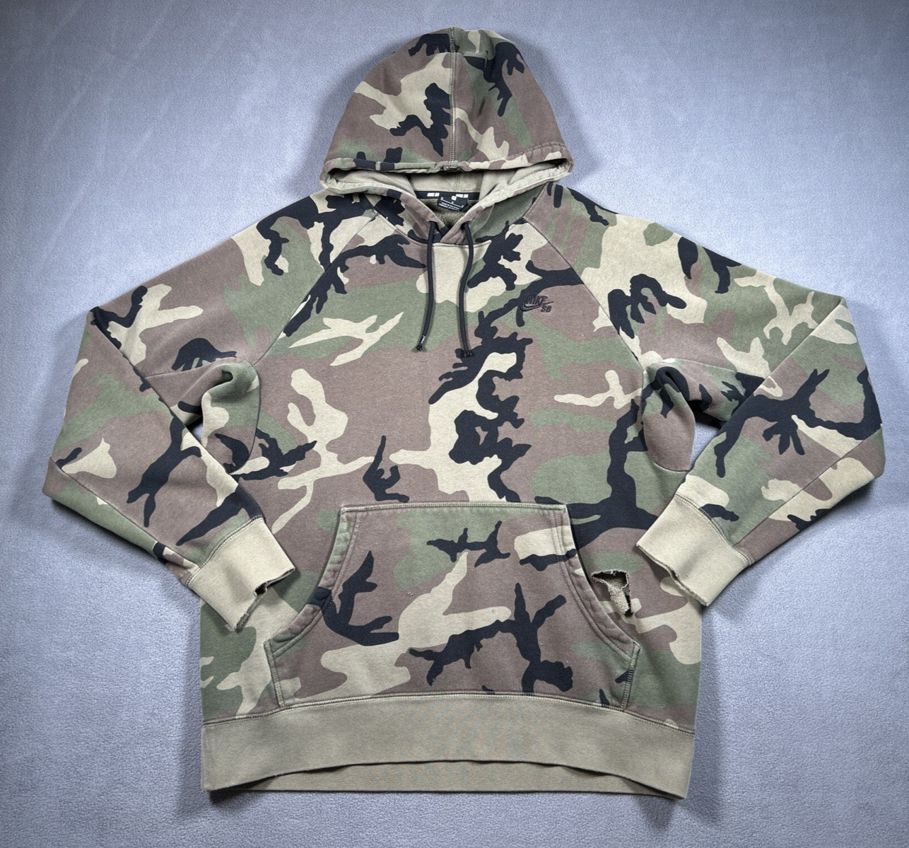 Nike SB Camouflage Hoodie Pullover Sweatshirt Icon Green ERDL Adult Mens Size M