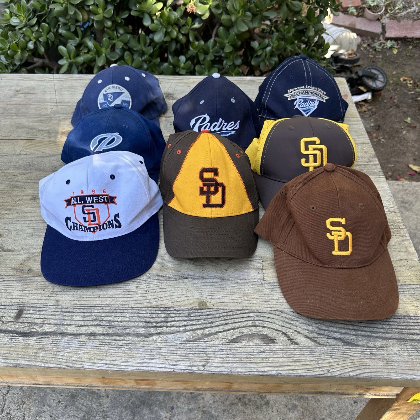 Vintage 90’s Y2K San Diego Padres Promo Snapback Baseball Hats Lot (8)