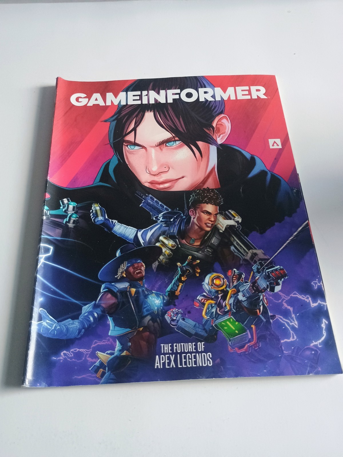 Game Informer Magazine 363 The Future of Apex Legends