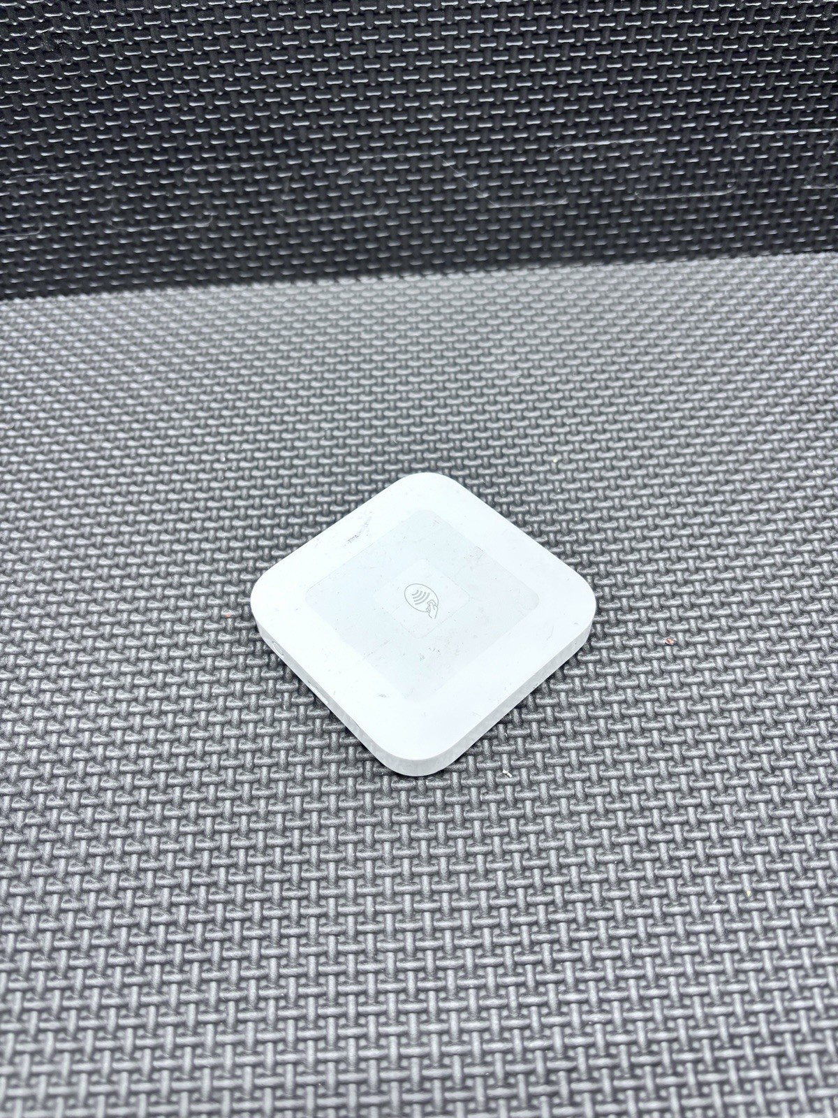 Square Contactless NFC Mobile Card Reader White Contactless Payments