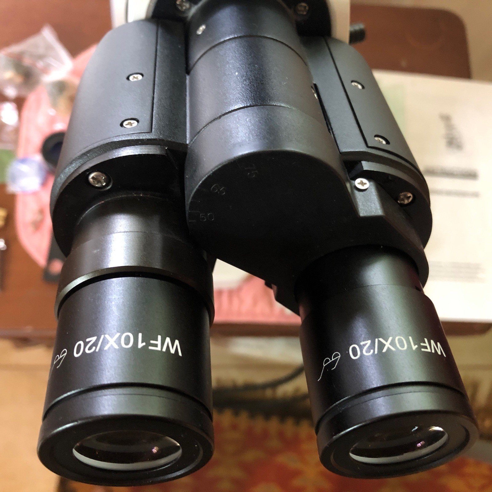 Simtrum Polarizing Microscope 203i Trinocular Camera/Bertrand/4-10-40-60 Extras!