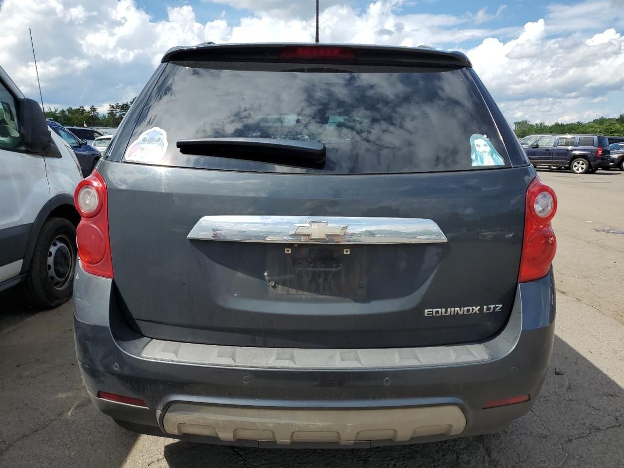 2013-2016 Chevrolet Equinox Control Module Stability Control Floor OEM 1390679
