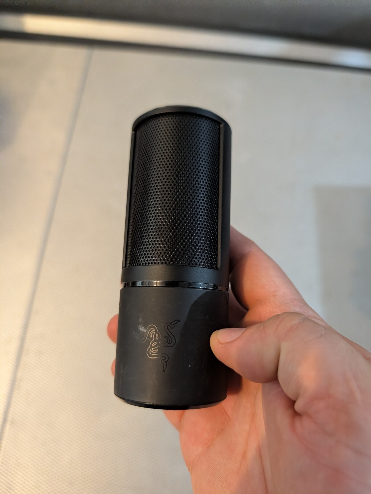 Razer Seiren X USB Streaming Microphone - Black