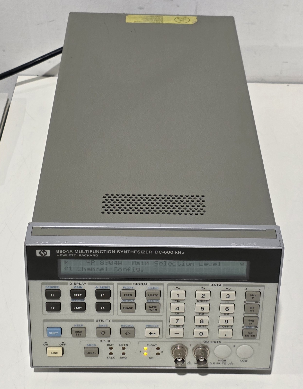 HP 8904A Multifunction Synthesizer DC-600 kHz