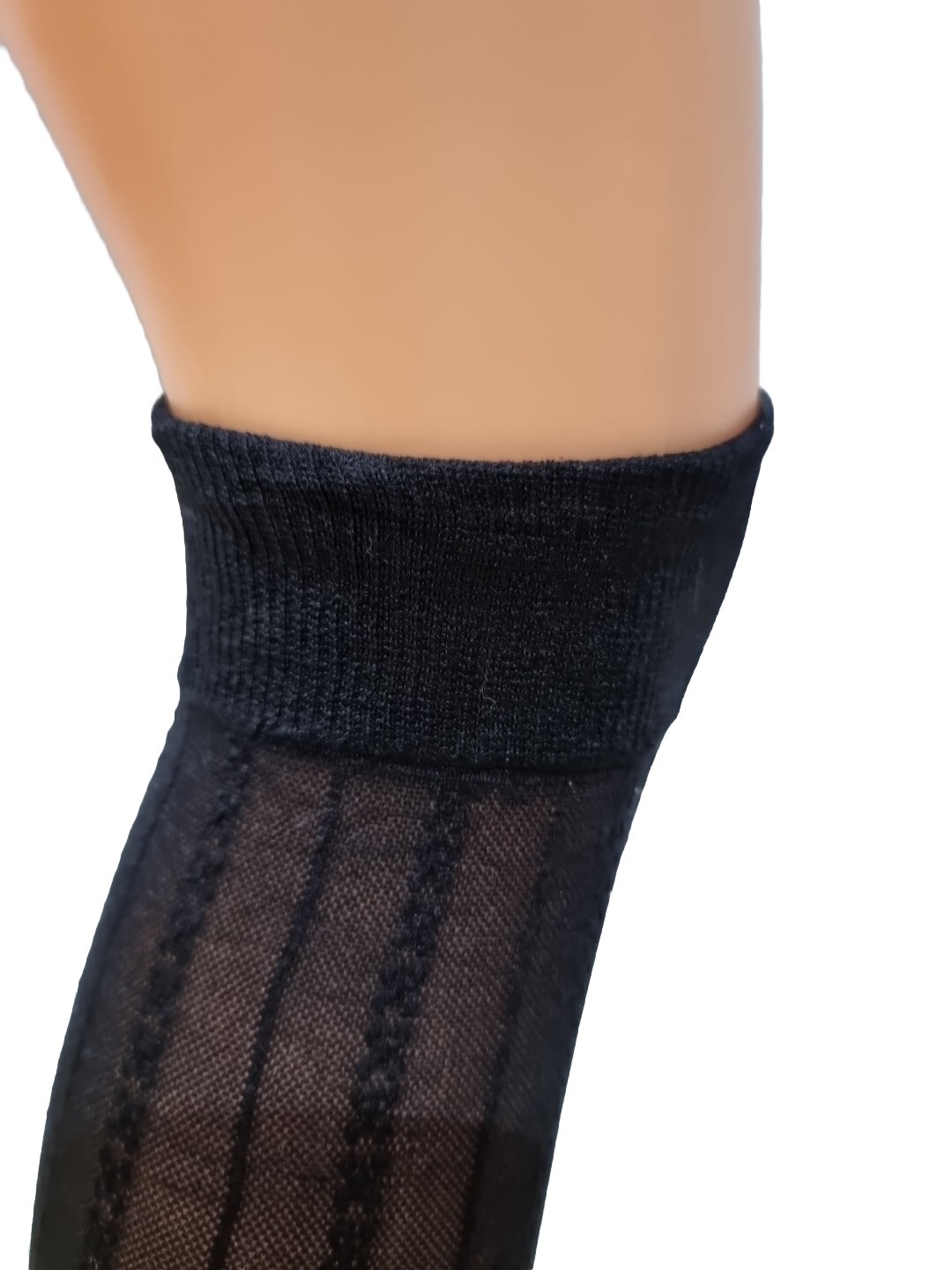 Ladies Black With Pattern Knee High Pop Socks