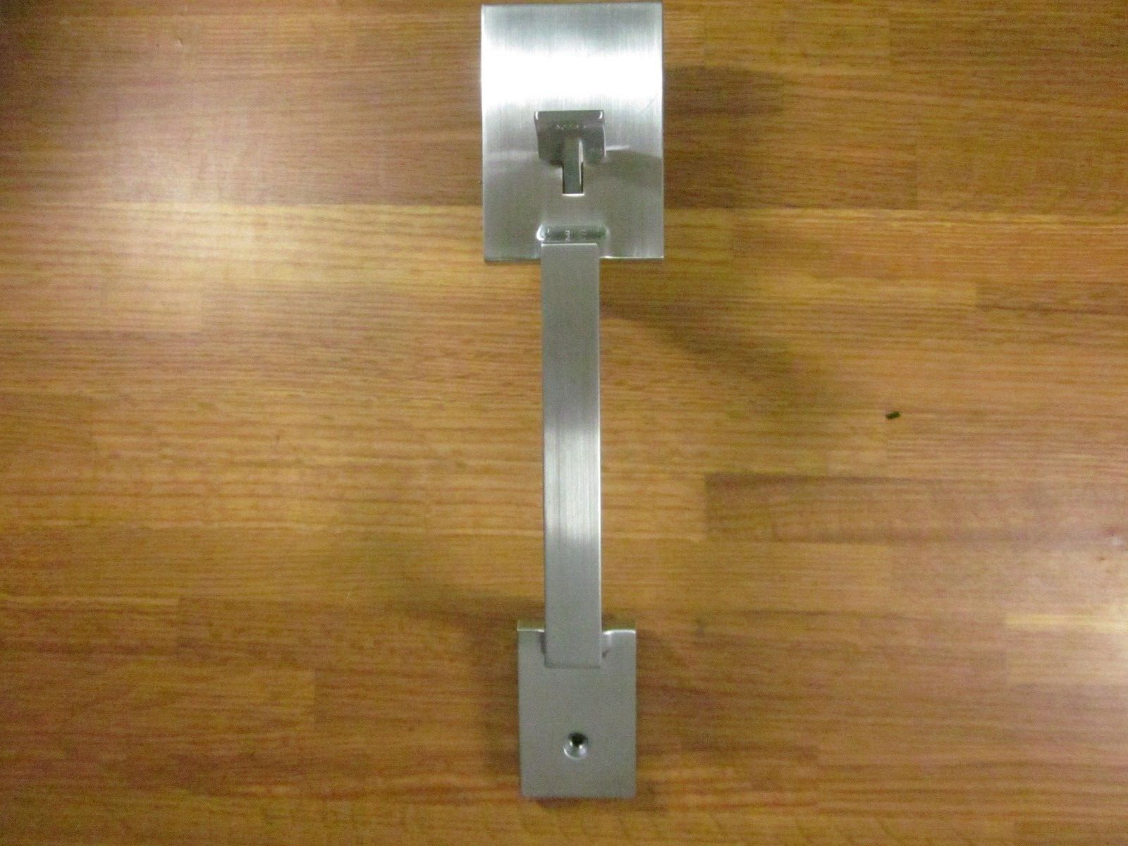 Kwikset 687AMDLIP-26DS DS Amador Exterior Handle  ONLY  Satin Chrome Finish
