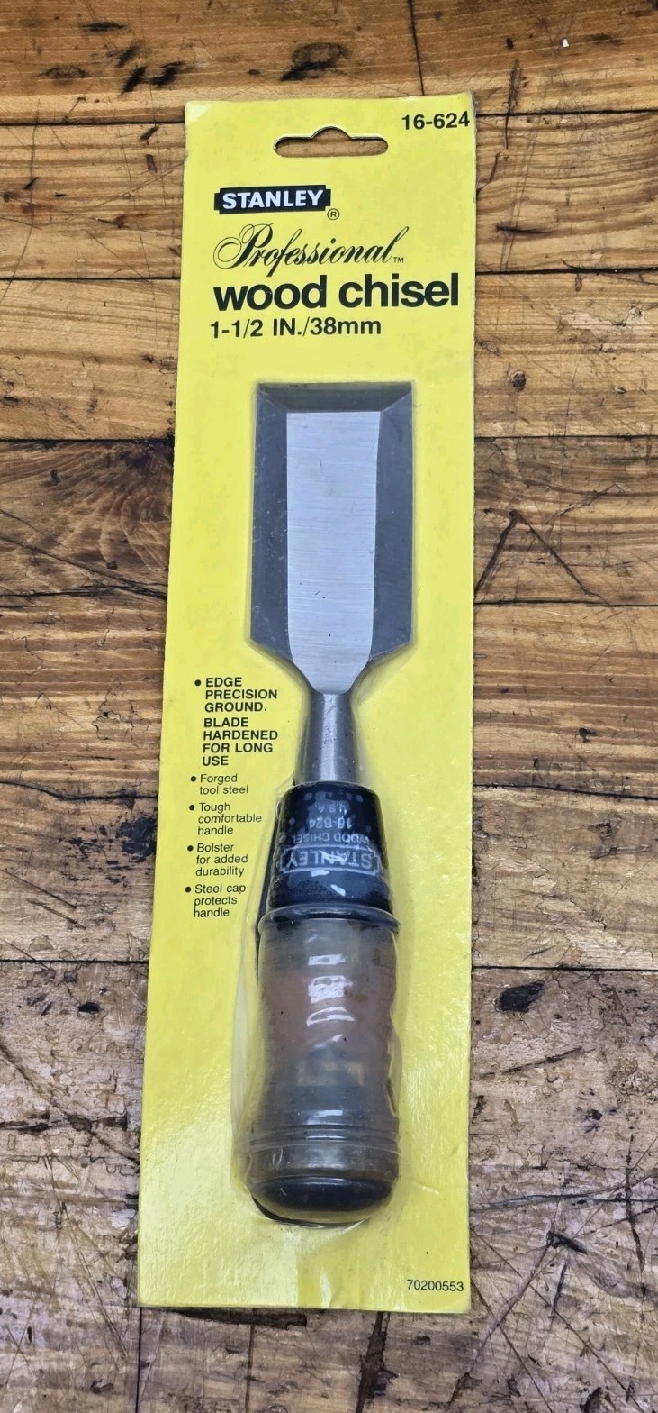 Vintage Stanley Professional Wood Chisel 1-1/2" 38mm 16-624 New Old Stock USA