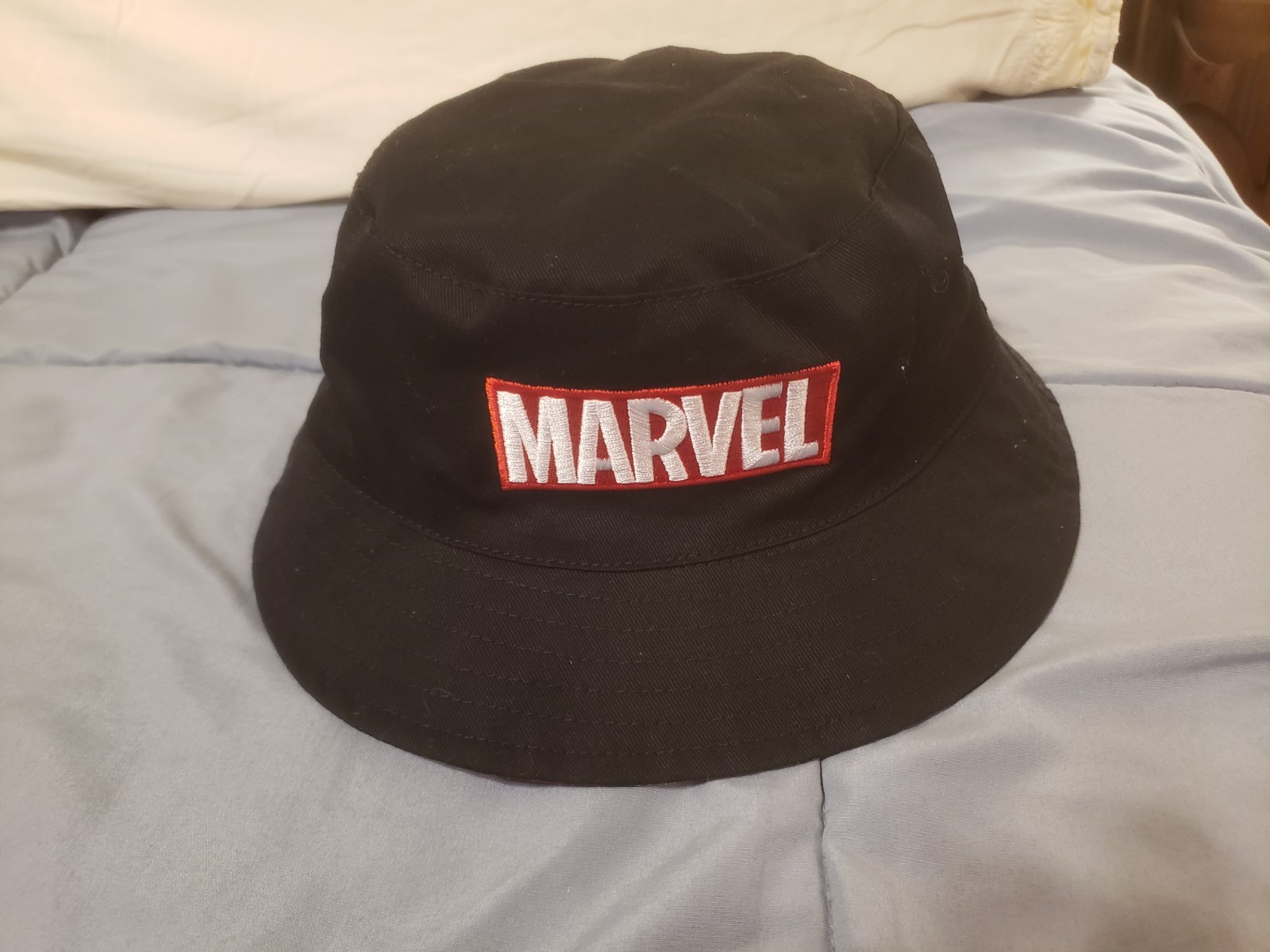 Marvel Kids Reversible Bucket Hat Black And Red ONE SIZE EUC