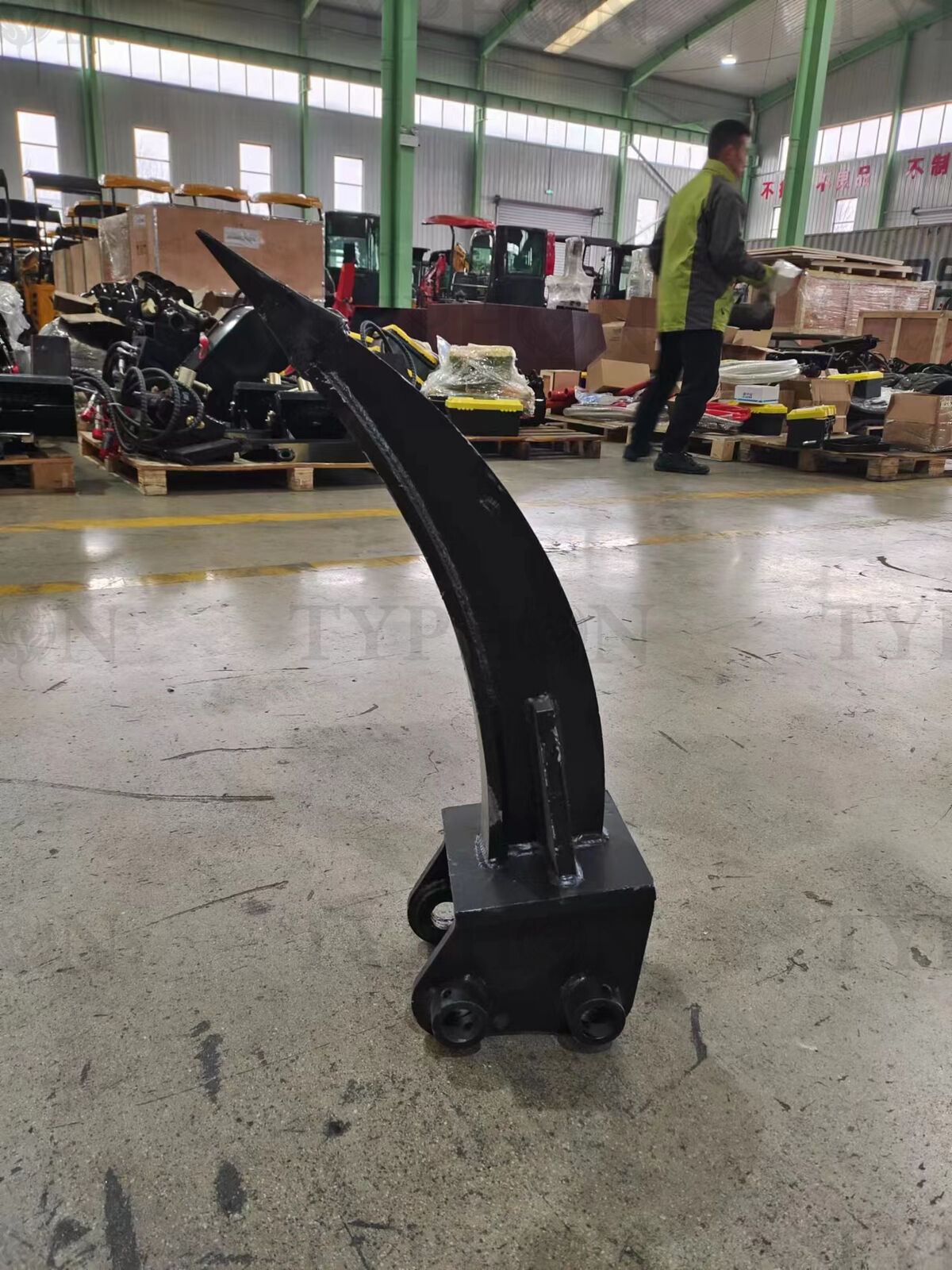 NEW 2.5 Ton Mini Excavator Attachment Ripper Single Shank TYPHON Digger