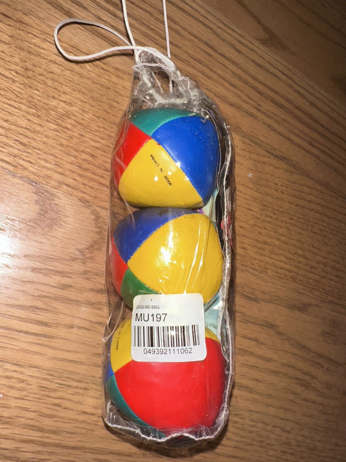 Classic Multicolored Juggling Balls Set – 3-Pack Skill Development Toy