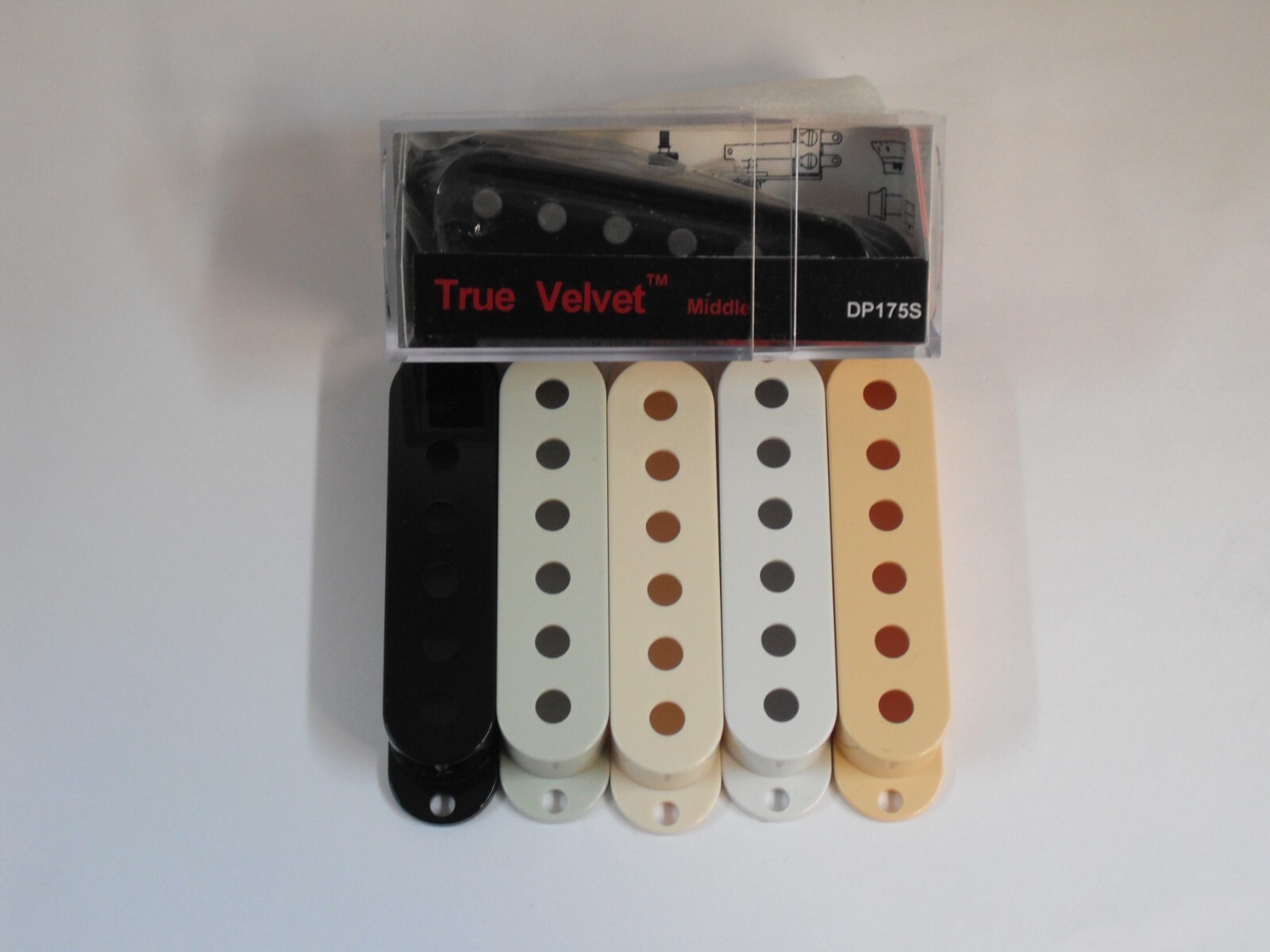 DiMarzio True Velvet Single Coil Middle  R/W  W/FLAT NON-STAGGERED POLES DP 175S