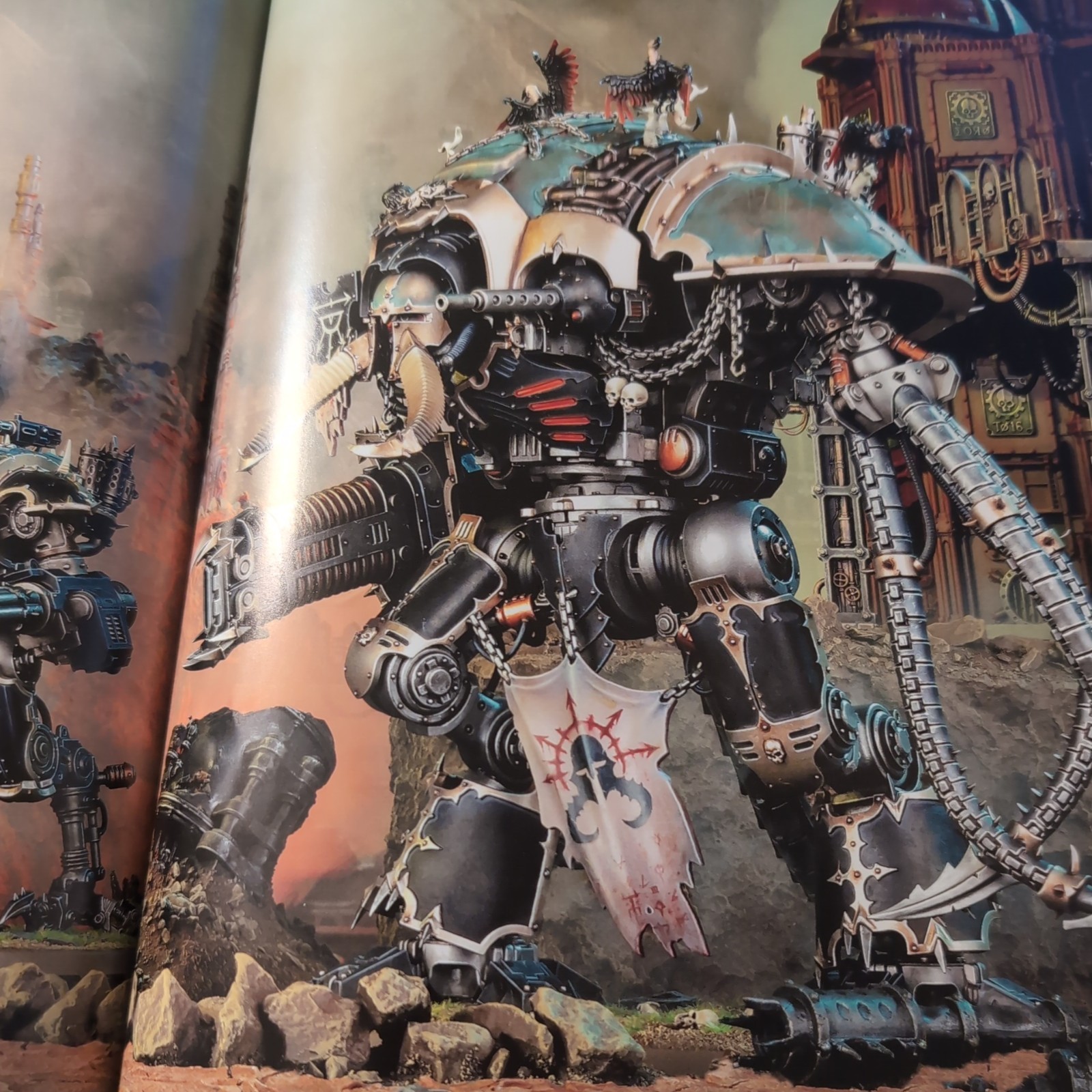 Warhammer 40k: 9th Edition Codex: Chaos Knights - Hardback Rule Book