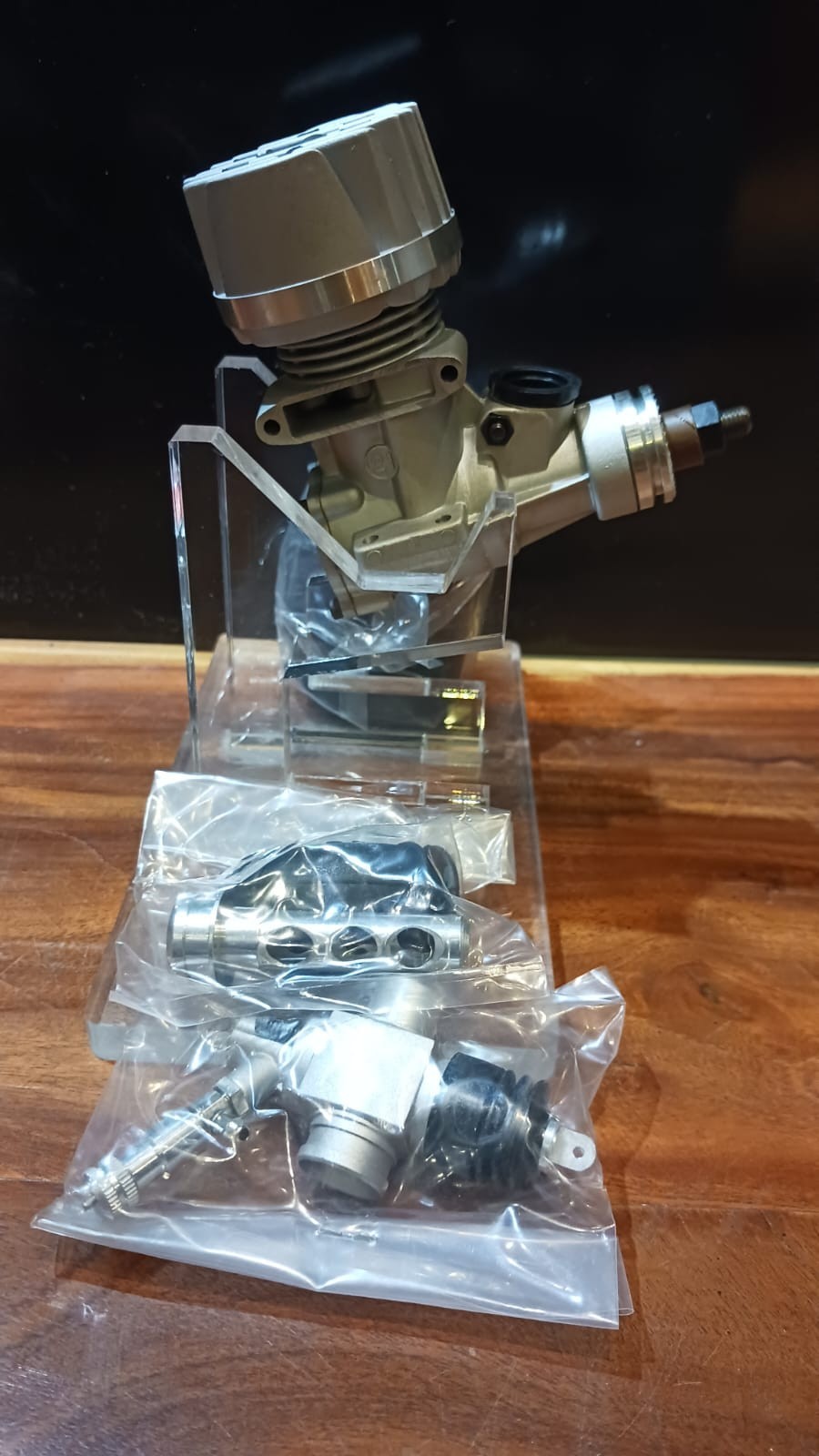 OS MAX 21SE-B Engine-12130 | new in box