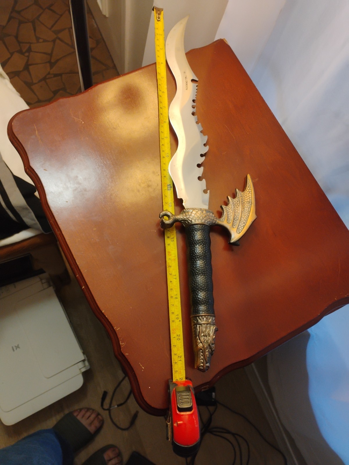 21" Flying Dragon Serrated Rippled Fantasy Dagger