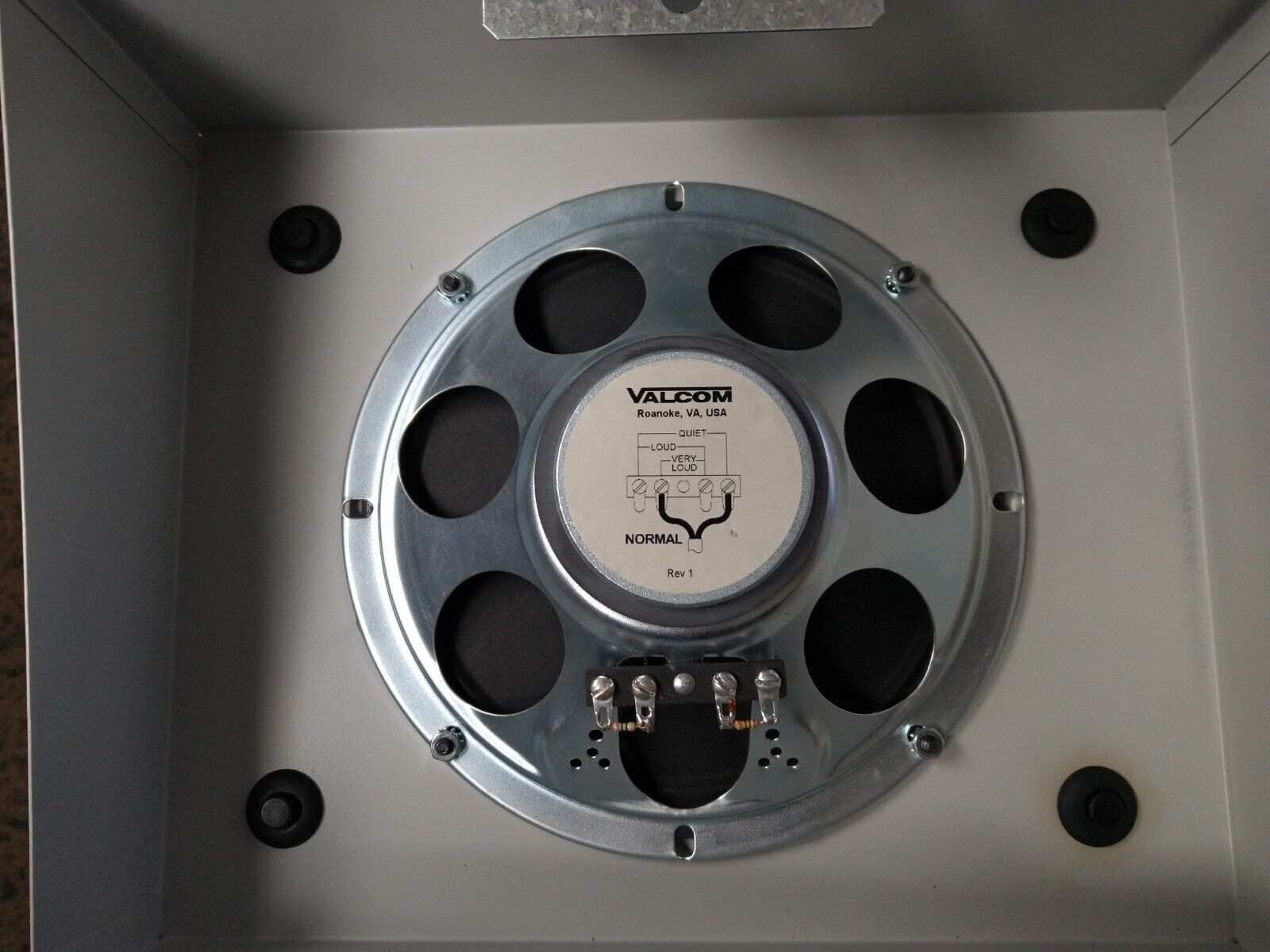 VALCOM Metal Wall Speaker Assembly 8" ⭐NEW OPEN BOX⭐
