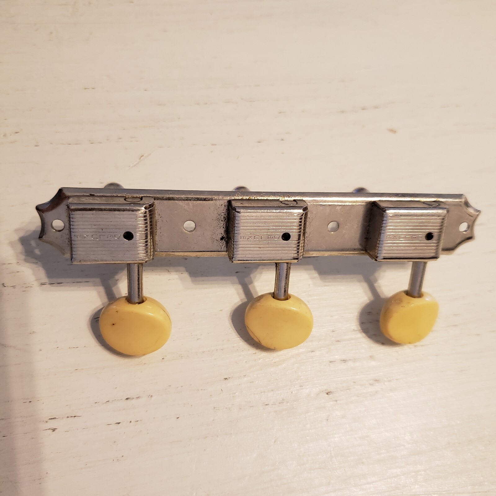Kluson Deluxe 3 Inline Tuning Pegs Vintage E A D Side Ship Wide Wide