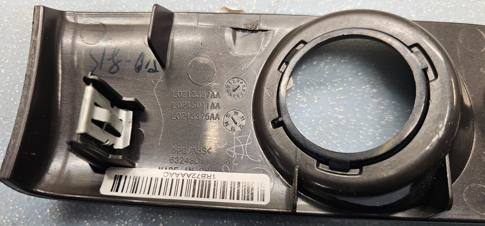🔥2011-2015 Grand Caravan Dash Ignition Molding Trim Bezel OEM