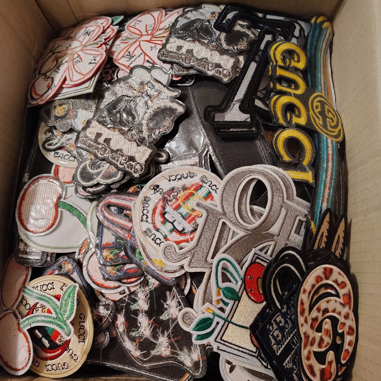 Iron-On Lux Patches 10 pk