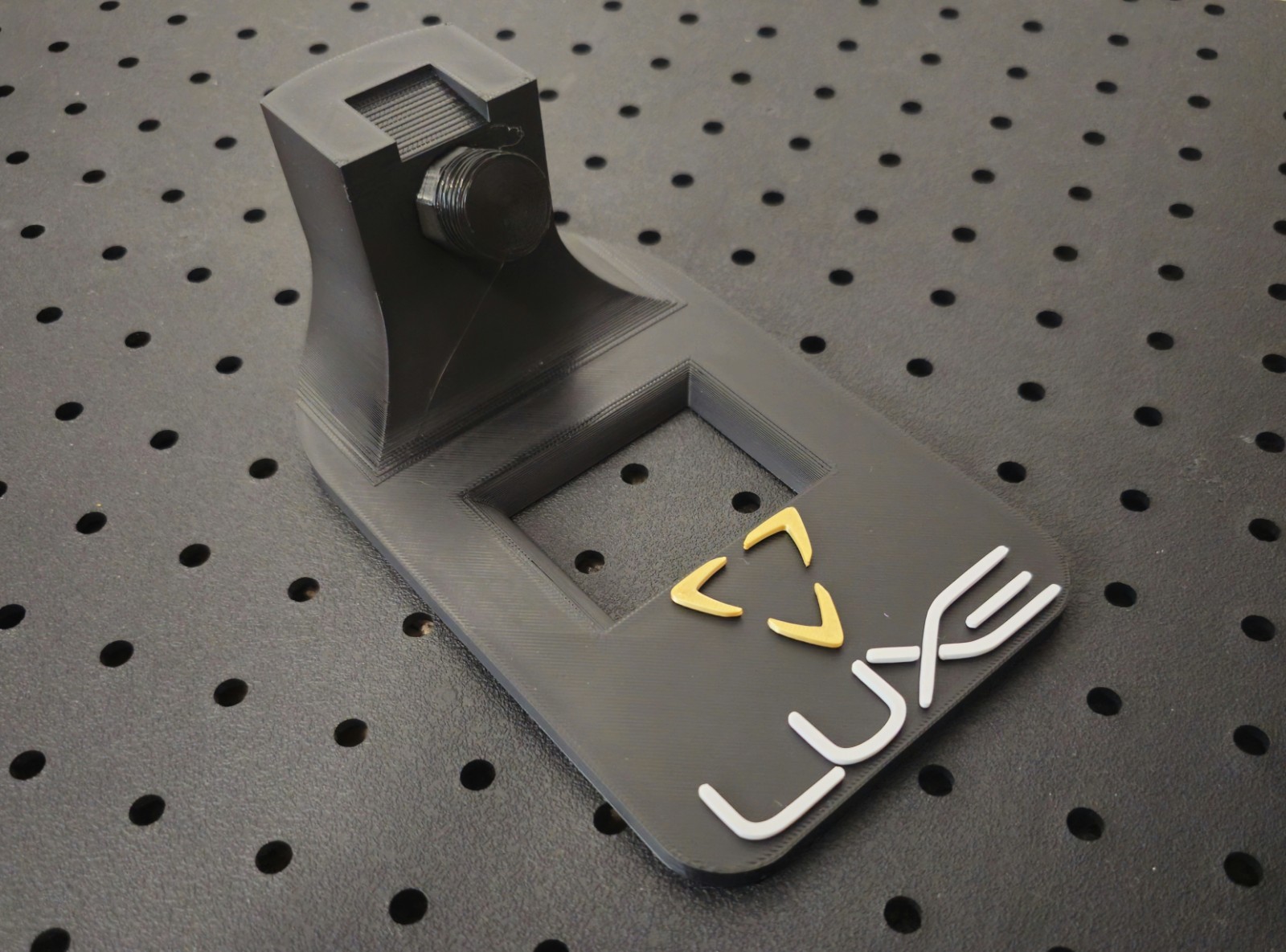 Luxe Paintball Marker Stand