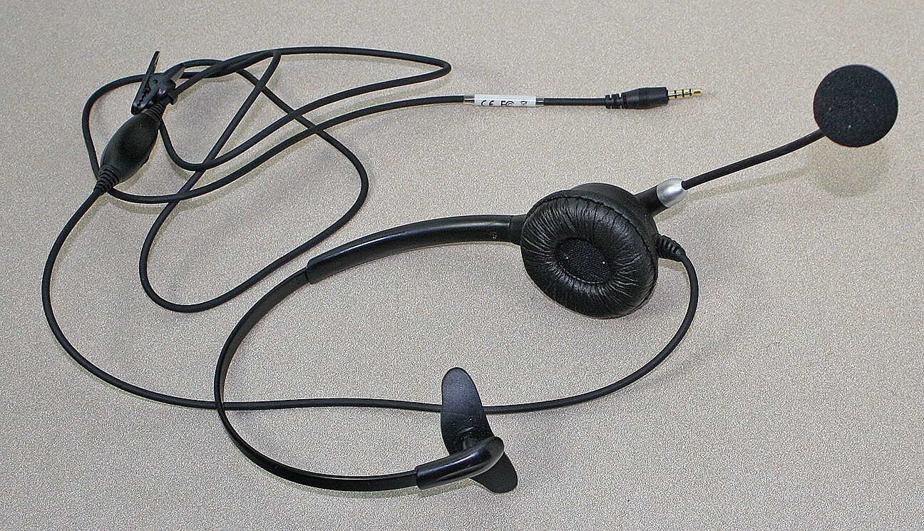 ARAMA Cell Phone/PC/Tablet Headset with Microphone