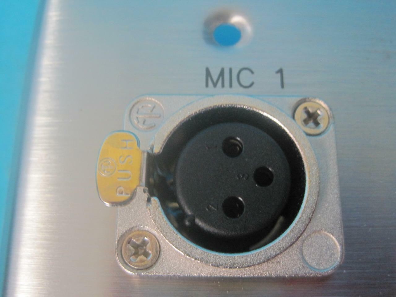 New Leviton 4 Port Stainless Steel Microphone Wall Plate w/Connectors