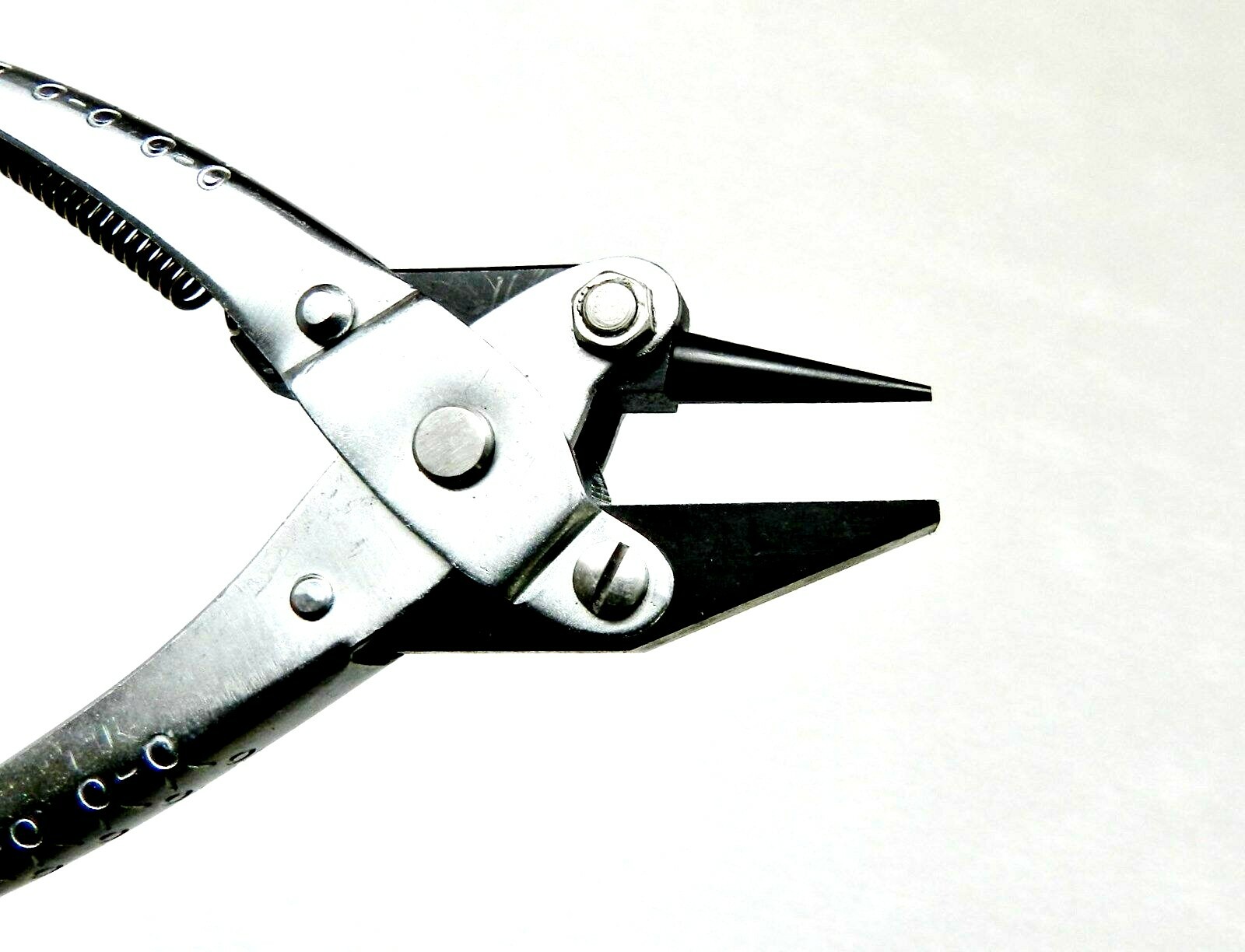 Parallel Action Pliers Round & Flat Nose Smooth Jaws 140mm Jewelry Wire Working