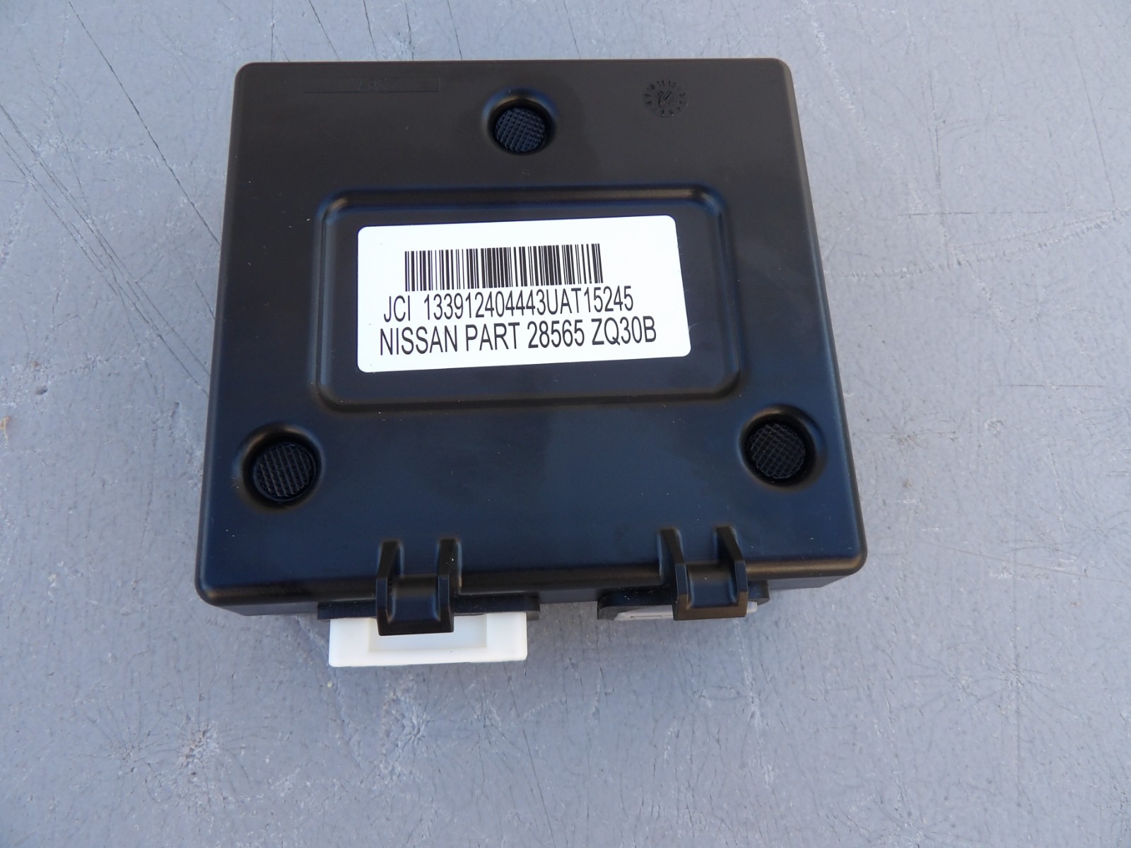 NEW 08-10 INFINITI QX56 NISSAN ARMADA POWER SEAT CONTROL MODULE 28565-ZQ30B