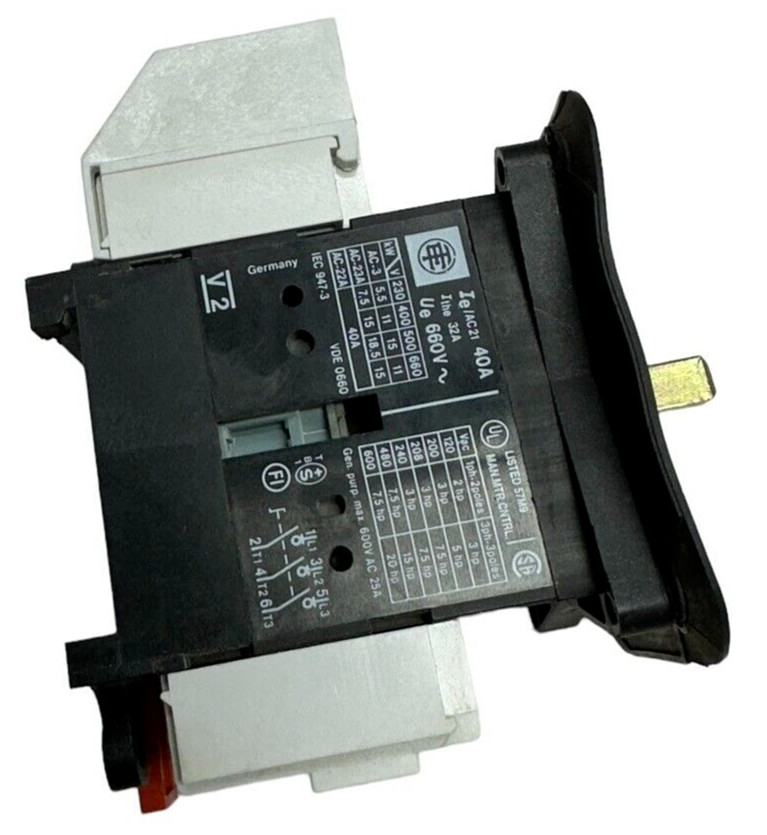 Telemecanique AC-21 Manual Motor Control40A, 660V, AC21 **Free Shipping**