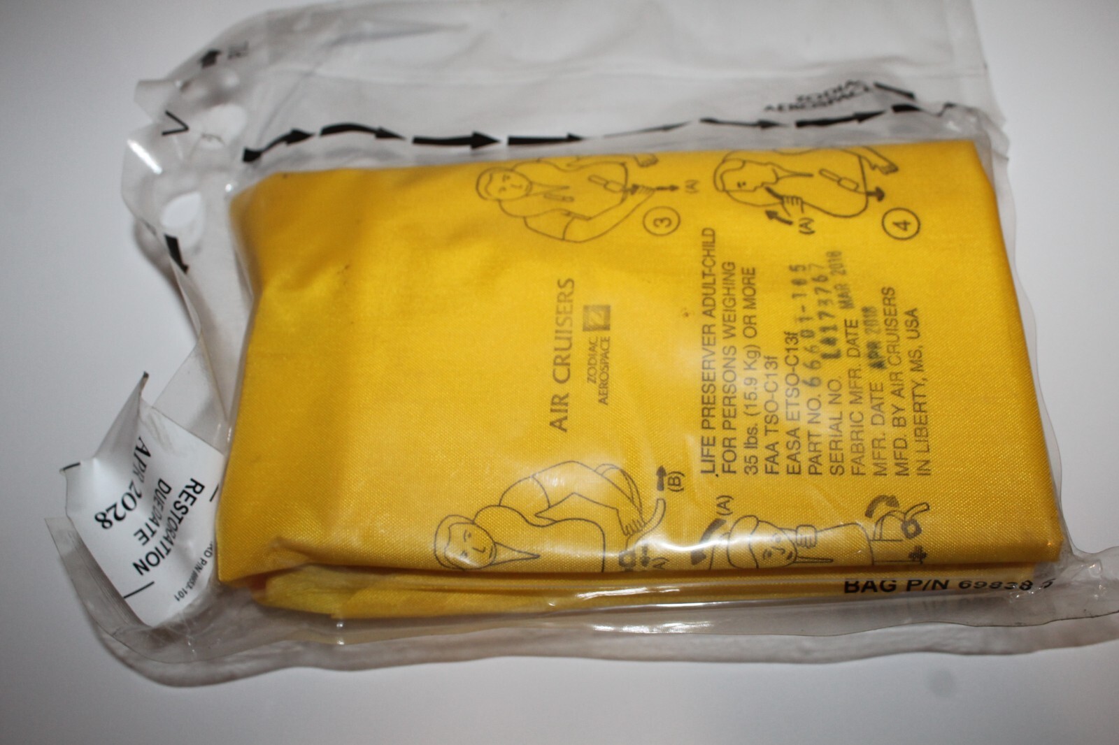Zodiac Aerospace Air Cruisers Adult / Child Life Preserver Vest 66601-185