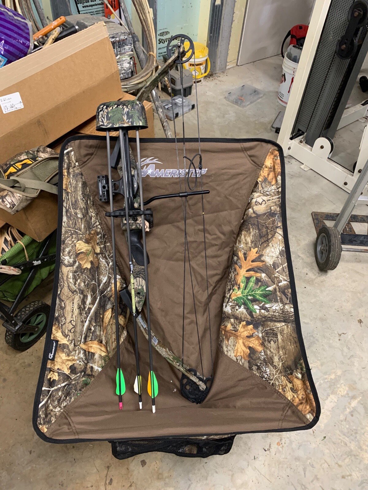 Left handed used pse nova compound bow