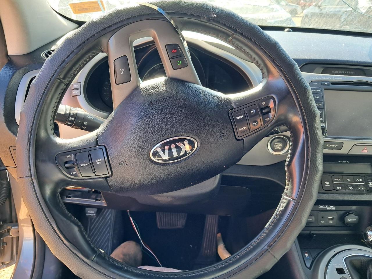 SPORTAGE 2015 Glove Box 4826294