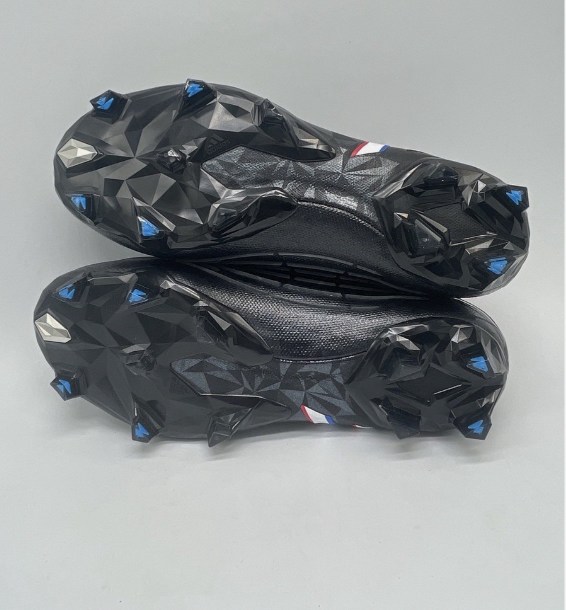 Predator Edge .1 FG - Black/White/Red *H02935*