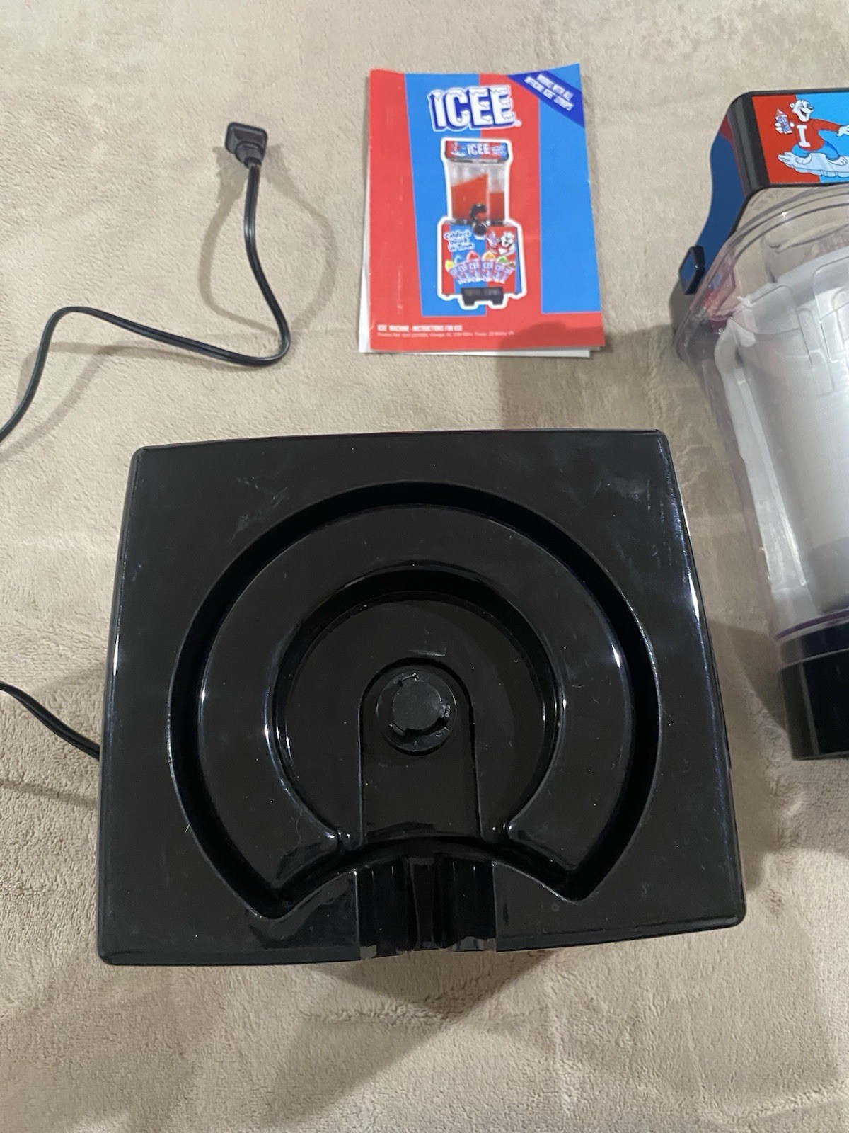 Icee Slushie Making Machine. ICEE Brand Counter-Top Sized