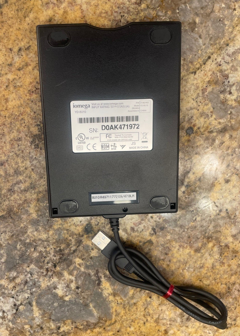 Iomega YD-8U10 External USB Floppy Disk Drive