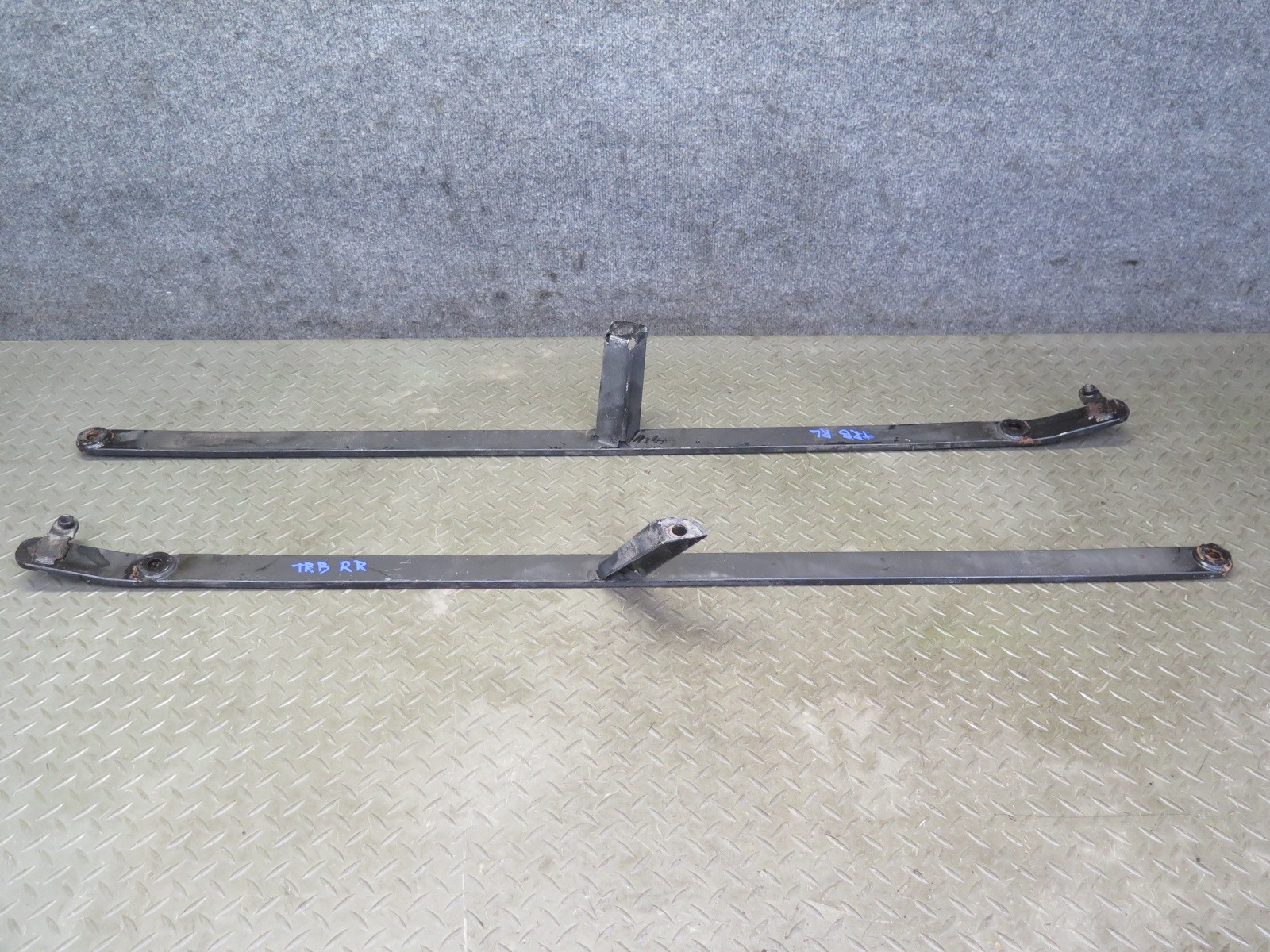 01-06 BMW E46 330ci CONV REAR LEFT & RIGHT VIBRATION ABSORBER PULL ROD SET OEM