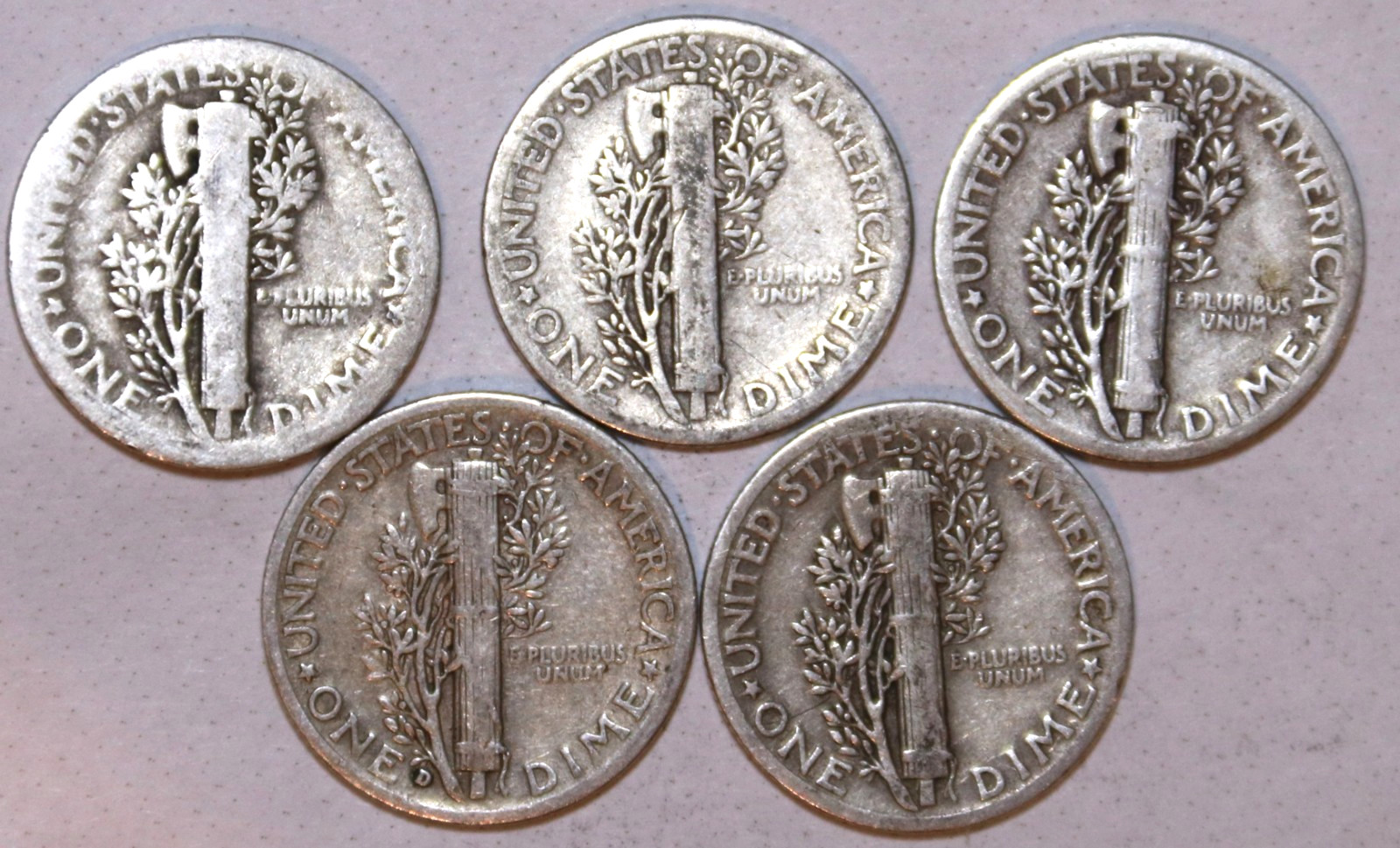 (10) Circulated Mercury Dimes - 1918-1945 Range See Description - #2252ED