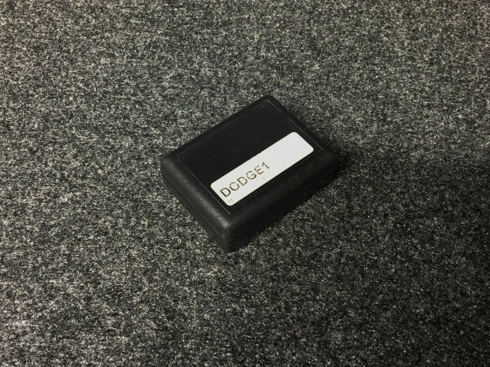 AST DODGE1 MULTI FUNCTION MODULE DOORLOCK, ALARM CONTROL AND TRANSPONDER BYPASS