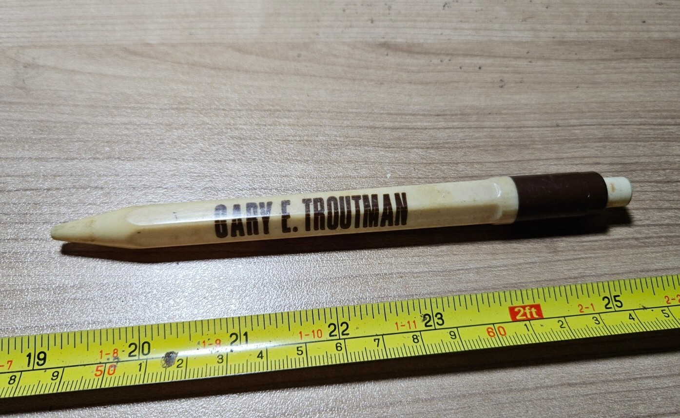 Vtg Gary E. Troutman Glass Service Auto Glass Myerstown PA Advertising Fat Pen