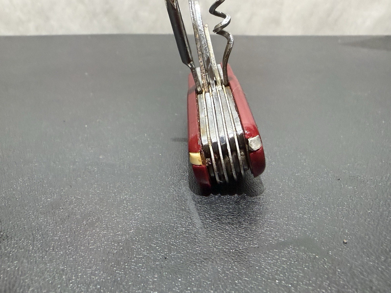 Chinese Multi Tool Swiss Knockoff