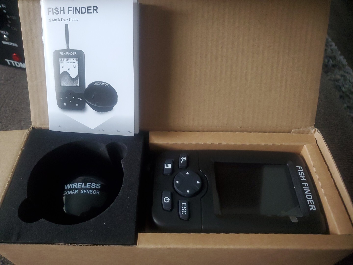 Portable Rechargeable Fish Finder Wireless Sonar Sensor Depth Locator Fish Size